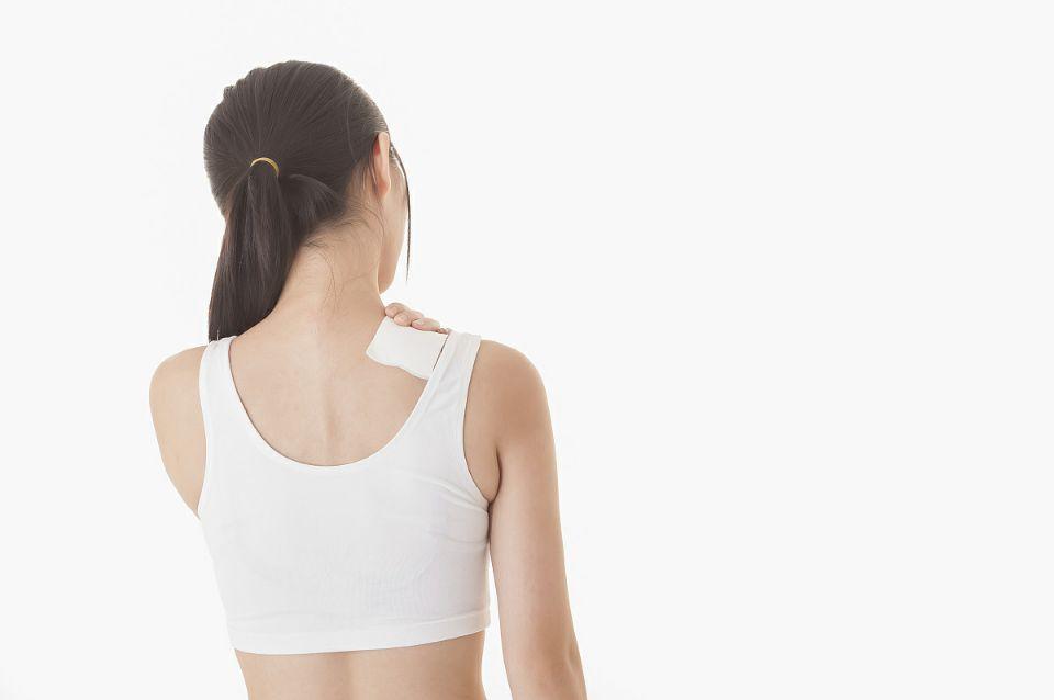 右胸肌肉隐隐疼痛的原因有哪些,腿部肌肉游走性疼痛是什么原因