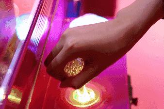 网传抓娃娃绝技大考核|攻略在手，天下娃娃我有！