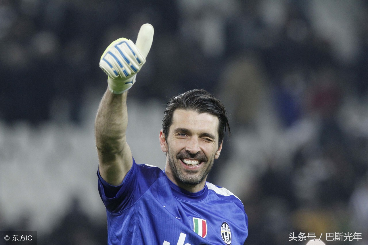 世界最厉害的足球明星前十名,世界十大足球明星排名