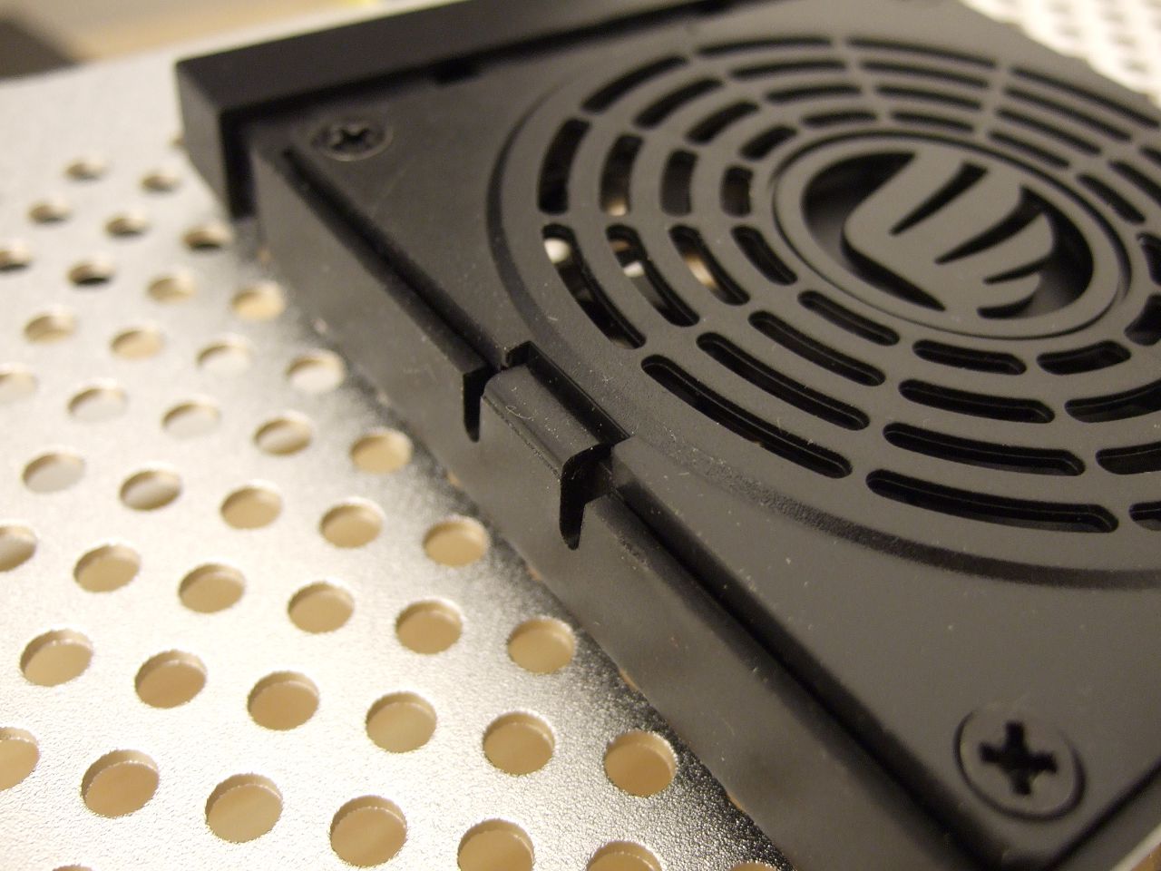 笔记本散热冰垫评测,orico笔记本散热支架