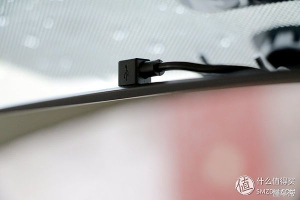 行车记录仪装上去怎么设置,行车记录仪装卡位置