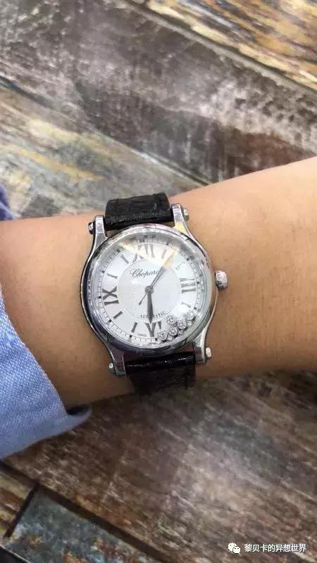 男人戴表跟不戴表的区别,戴表的男人和不戴表的男人