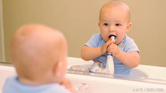 小孩牙齿发黑是不是蛀牙怎么回事,儿童牙齿有点点黑黑的是蛀牙吗