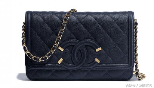 ChanelClutchwithChain最新款千万要慎入呀，看了就想买！