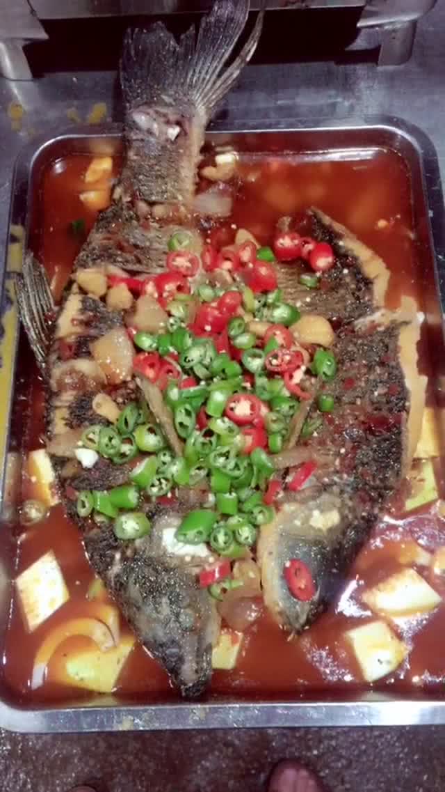 四川正宗麻辣烤鱼做法,四川麻辣烤鱼正宗做法