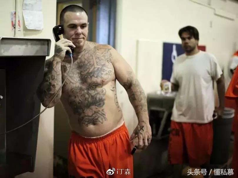 贸易战刚打,老干妈和马应龙竟然先控制了美国监狱