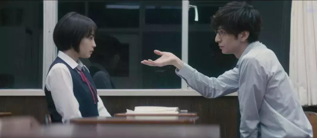 师生禁忌恋：老师，我可以喜欢你吗？