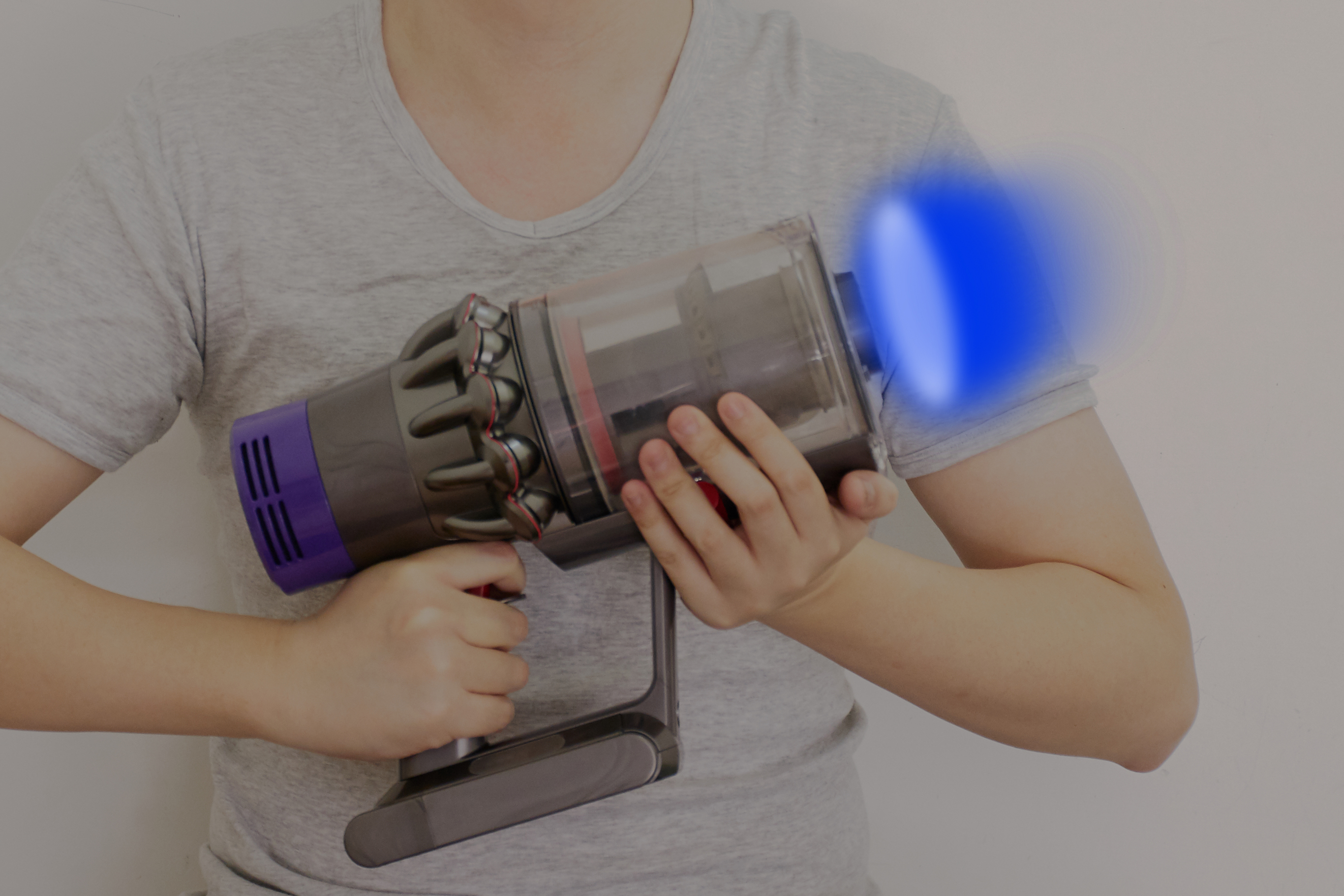 戴森吸尘器v10总质量,戴森吸尘器v10fluffy和v10slim价格