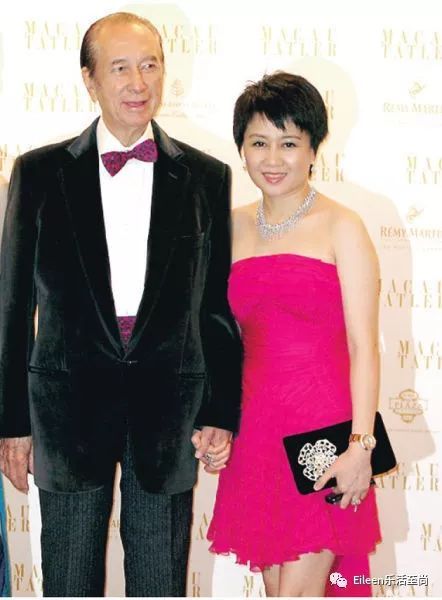 从舞娘到饶舌天后,从舞娘到大明星