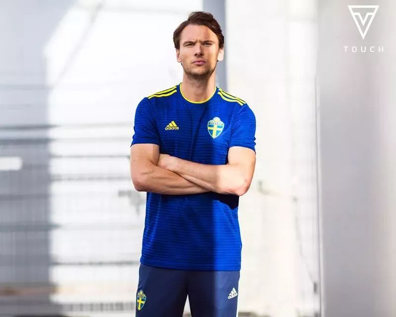 世界杯各队战袍已备好,2018年世界杯32强球衣一览