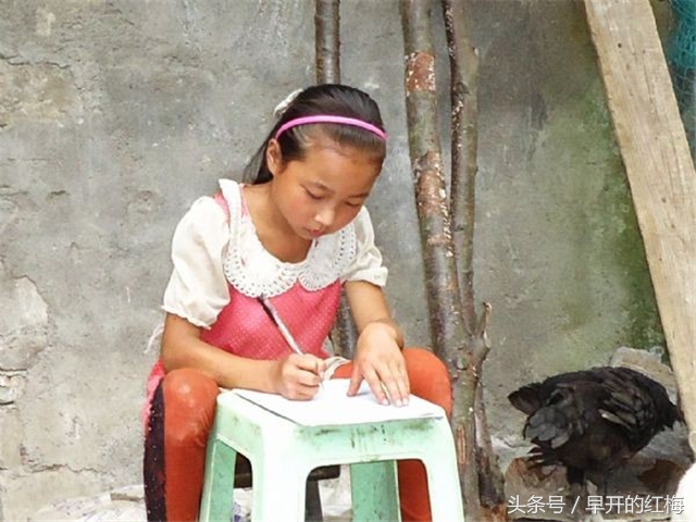 10岁女童全身抓痒怎么回事,十岁女孩皮肤瘙痒一抓好多小包