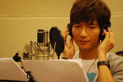 快男陈楚生是哪一届,快男陈楚生被雪藏10年后再度翻红