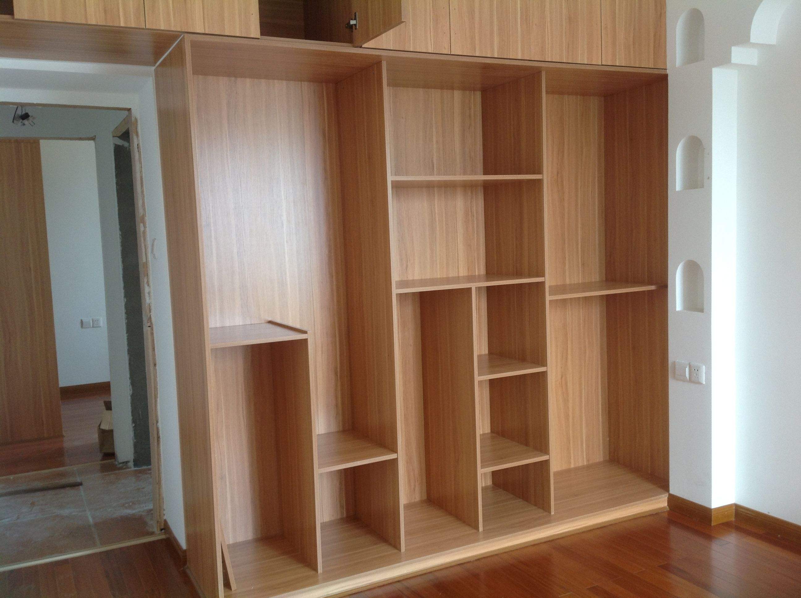 定制衣柜为什么都用密度板,定制衣柜用的颗粒板真的环保吗