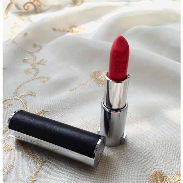 后宫佳丽三千却独宠这几支口红！真正用掉的口红大盘点！