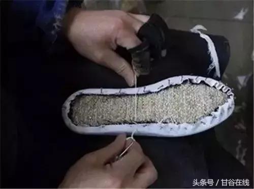 妈妈的布鞋千层底原唱,妈妈的布鞋