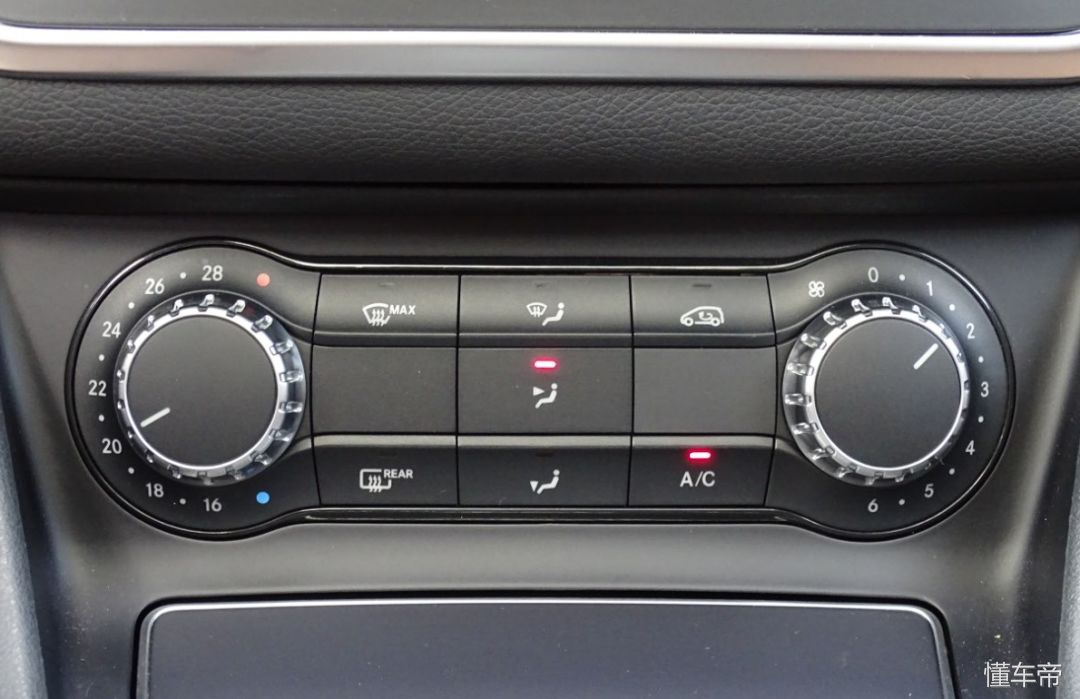 奔驰cla4matic,奔驰cla260落地价