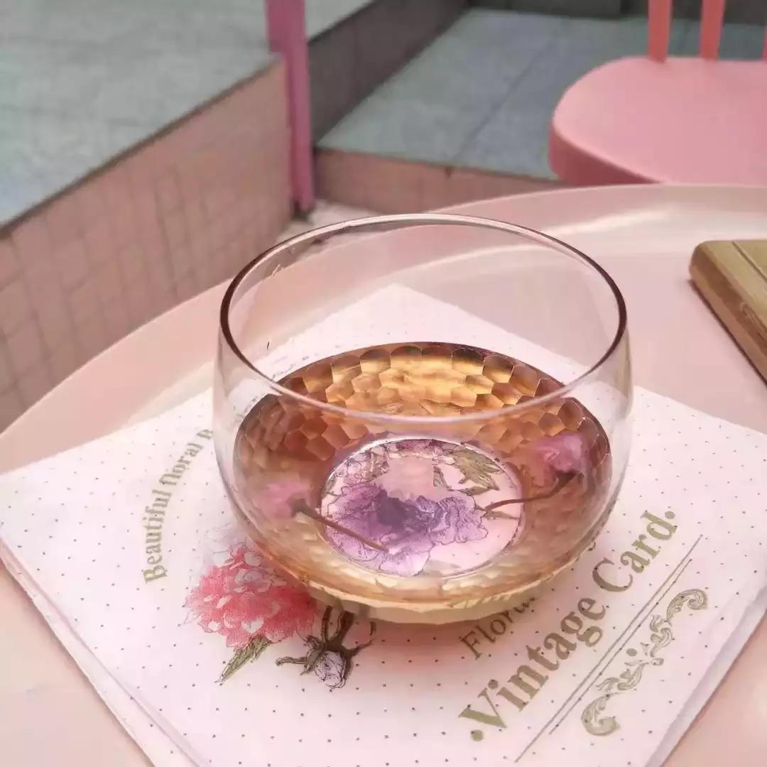 听说大理古城开了一家ins风粉红茶店,颜值逆天！