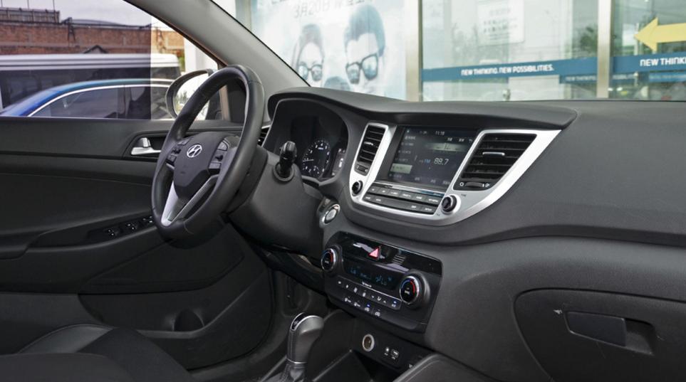 降价最高四驱豪华纯电suv,降价幅度最大的3.0豪华suv