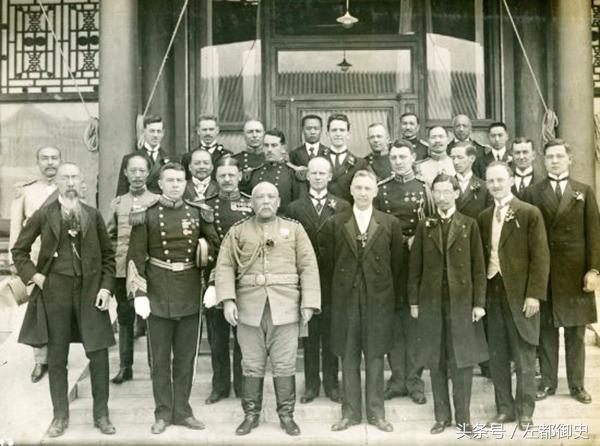 清代有十位名人，被人分别以动物名对应，不但比喻恰当还很有出处