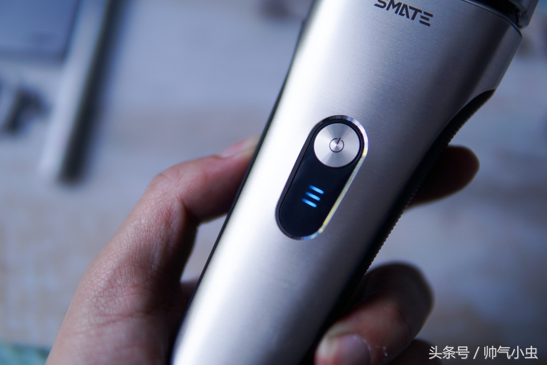 小米众筹刀多功能刀,安来精钢刀头好用吗