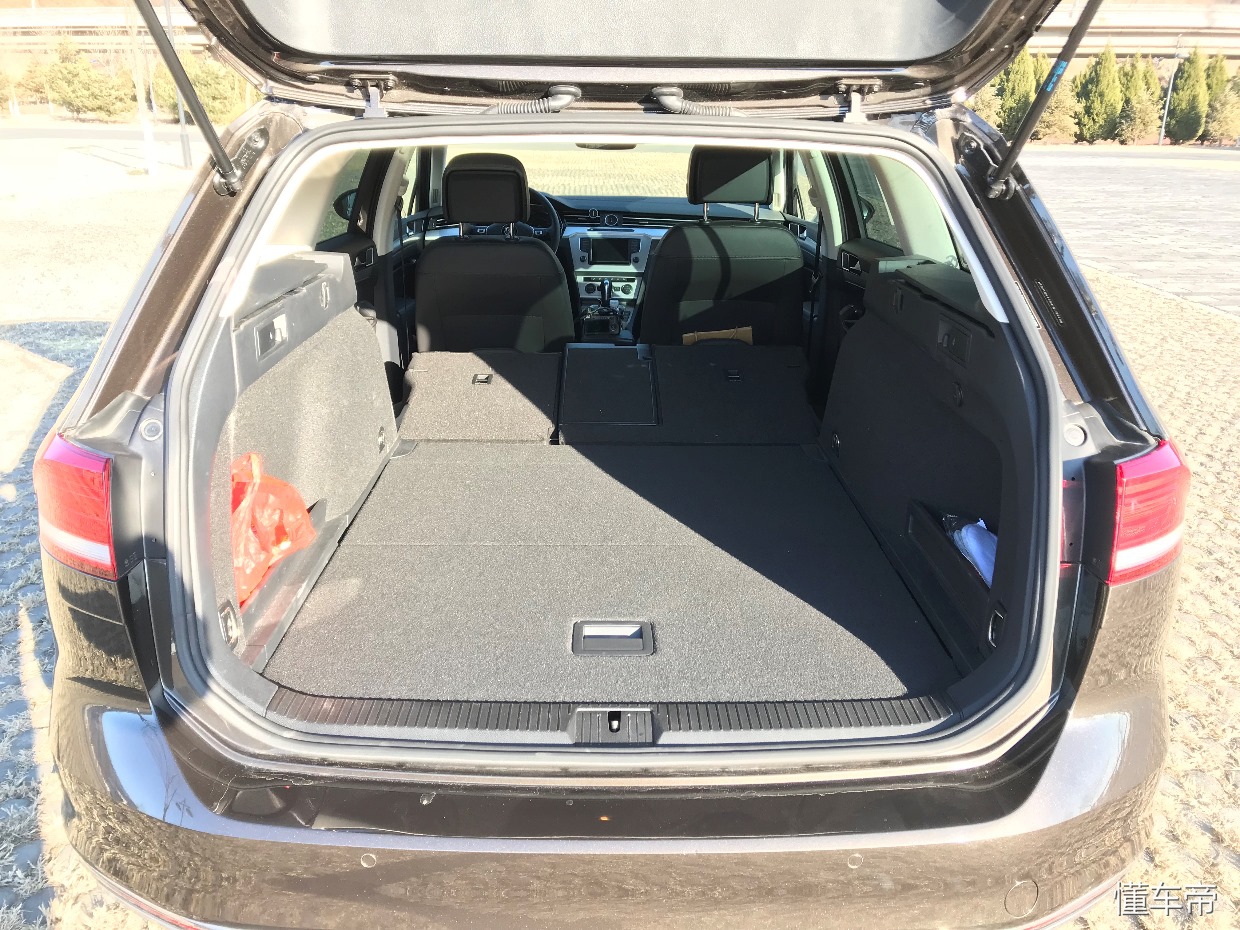 大众蔚揽旅行车真实体验,开大众蔚揽旅行车的感受