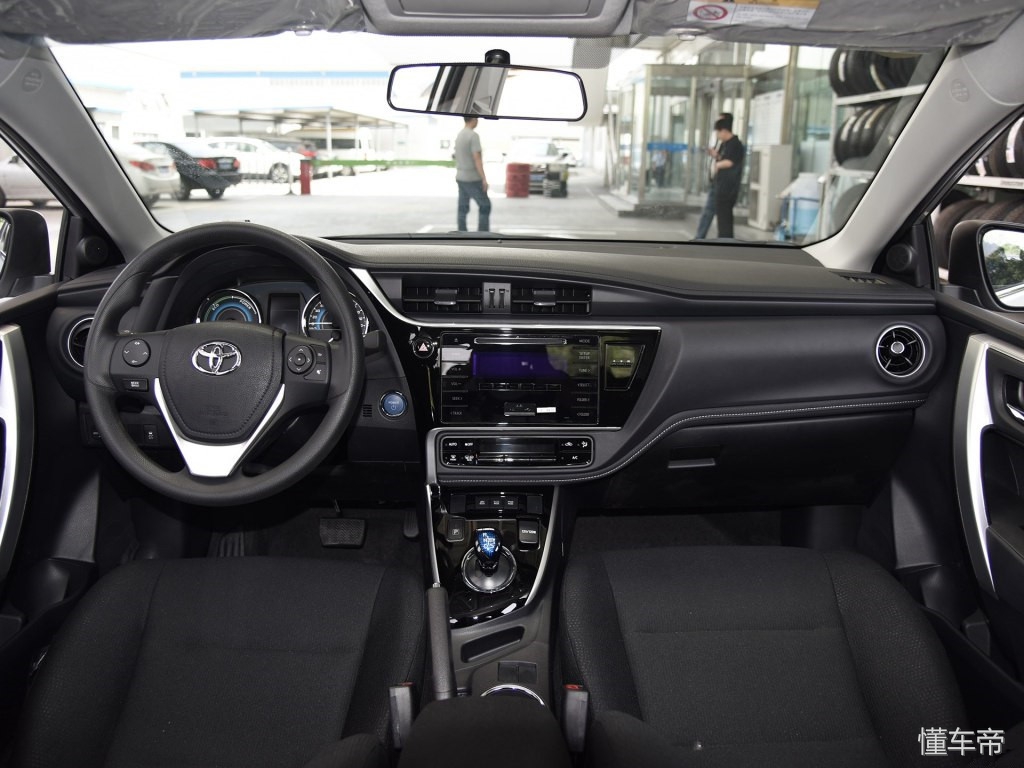 家用轿车推荐卡罗拉,卡罗拉哪一款车家用比较合适