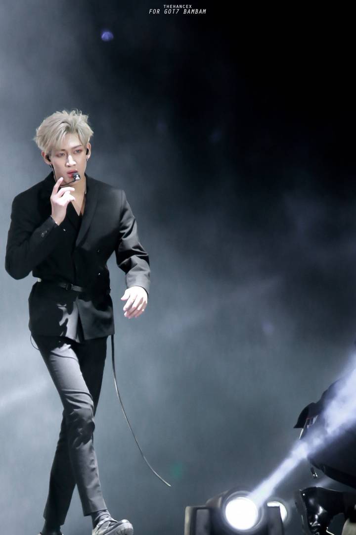 大型粉丝求黑活动，只为让他留在我们身边！