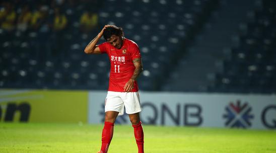 亚冠上港主场迎来大胜,亚冠争取出线