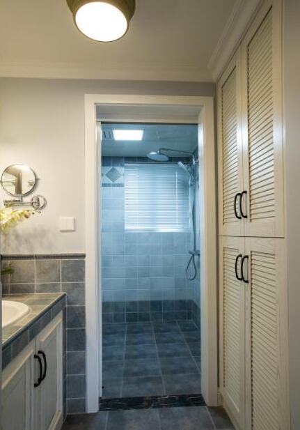 闺蜜老公送礼物给我老婆意味什么,闺蜜老公送给闺蜜的礼物