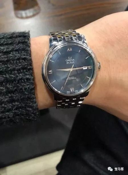 你以为开宝马的就只会戴劳力士吗？NONONO...