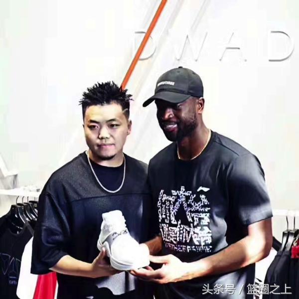 李宁签约篮球鞋,李宁赞助球鞋