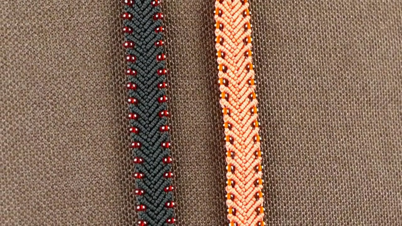 金刚结串珠手链编织教程,粉色水晶串珠手链编织教程