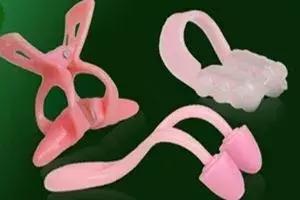 整形“神器”大测评：传说中的隆鼻夹真的靠谱吗？