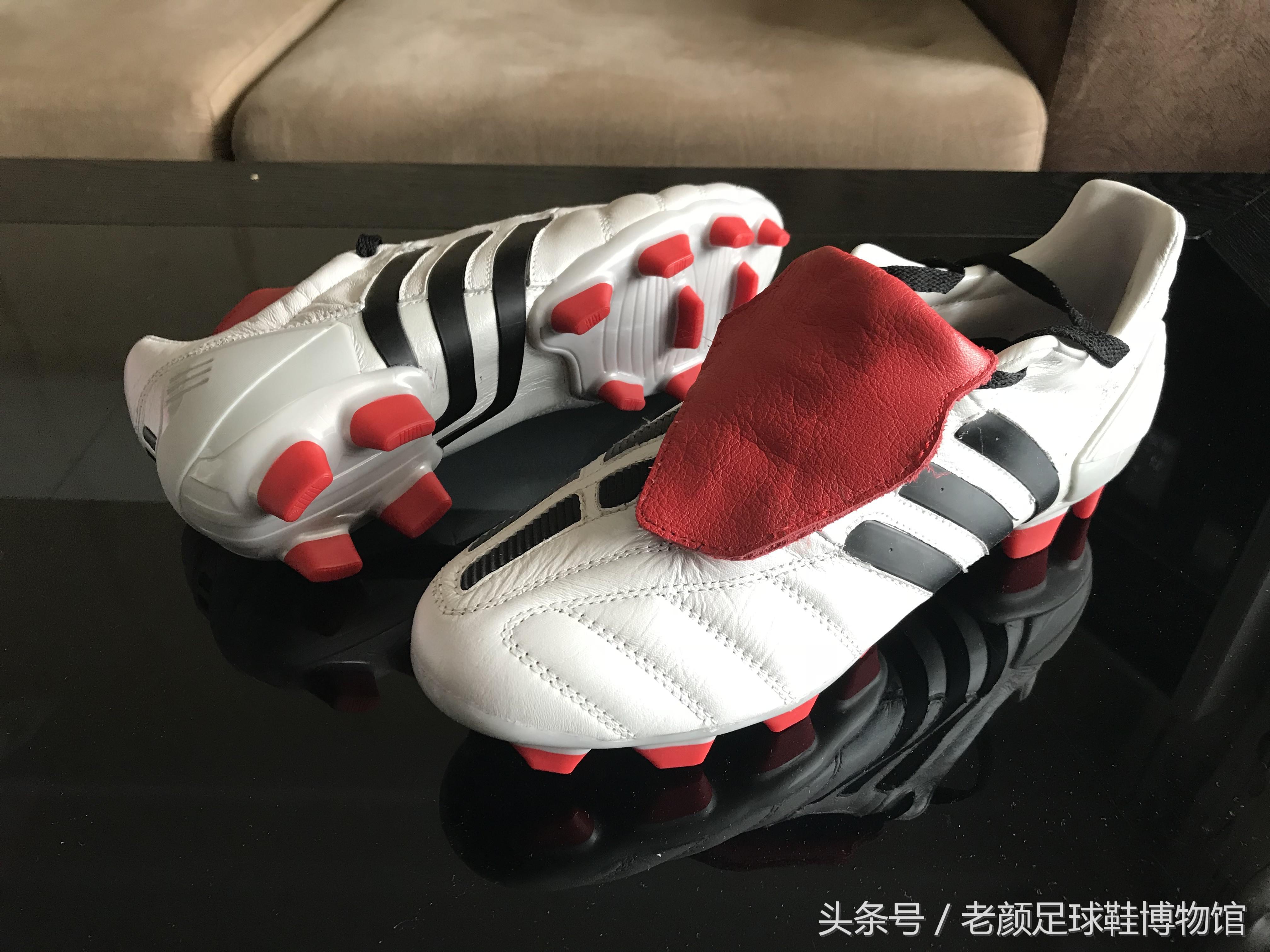 2002年的阿迪达斯鞋银色,阿迪达斯足球鞋哪一代最经典