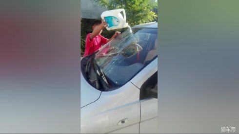 液体玻璃镀晶,液体玻璃镀晶效果图片