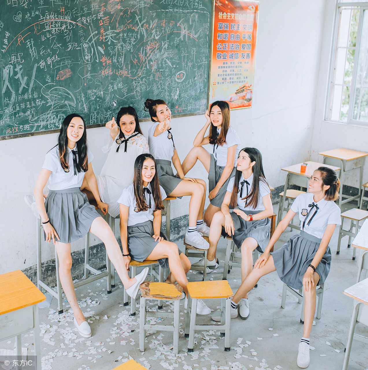 我们的1987,致敬1987的自己模板