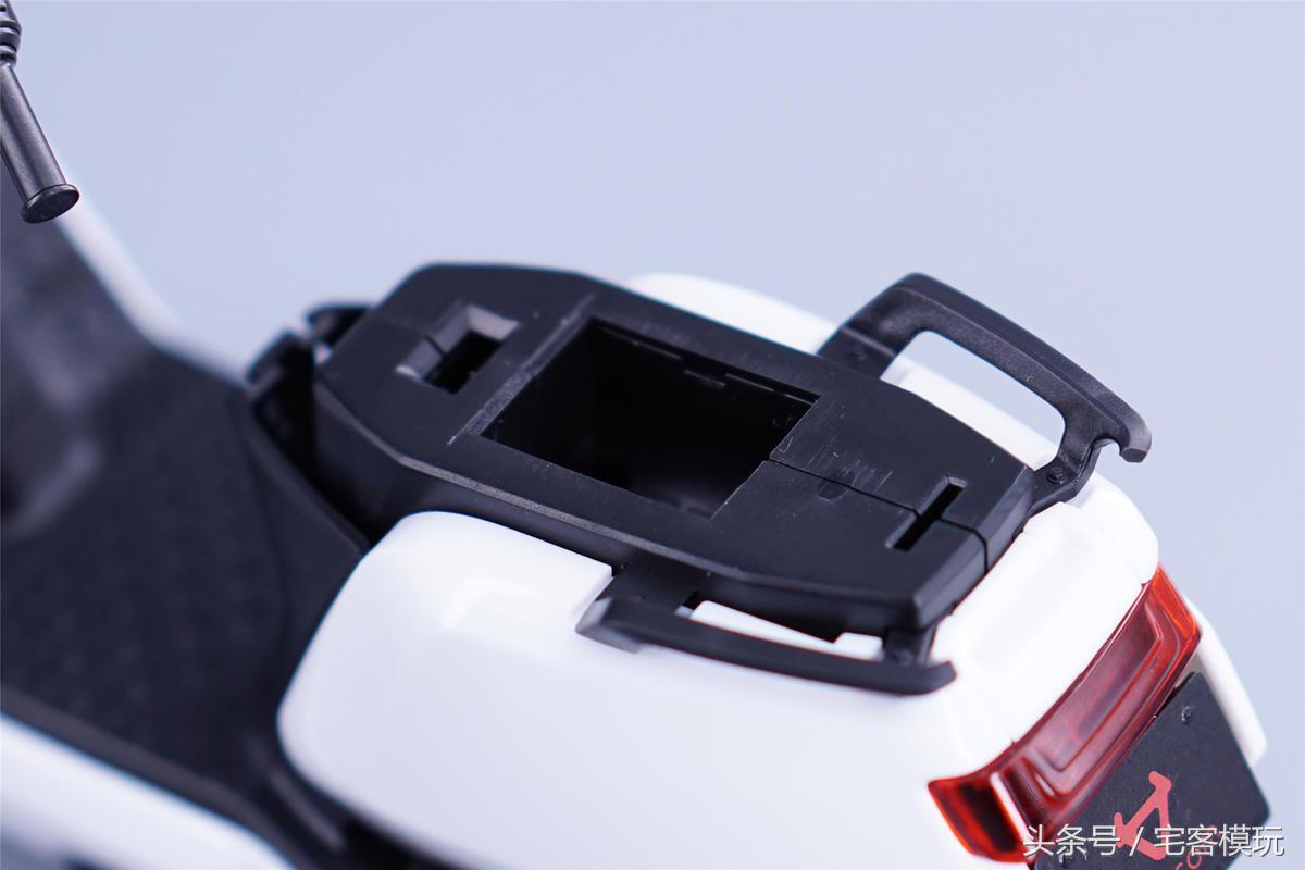 小牛电动车n1s动力版多少ah,76v100a小牛n1s尺寸