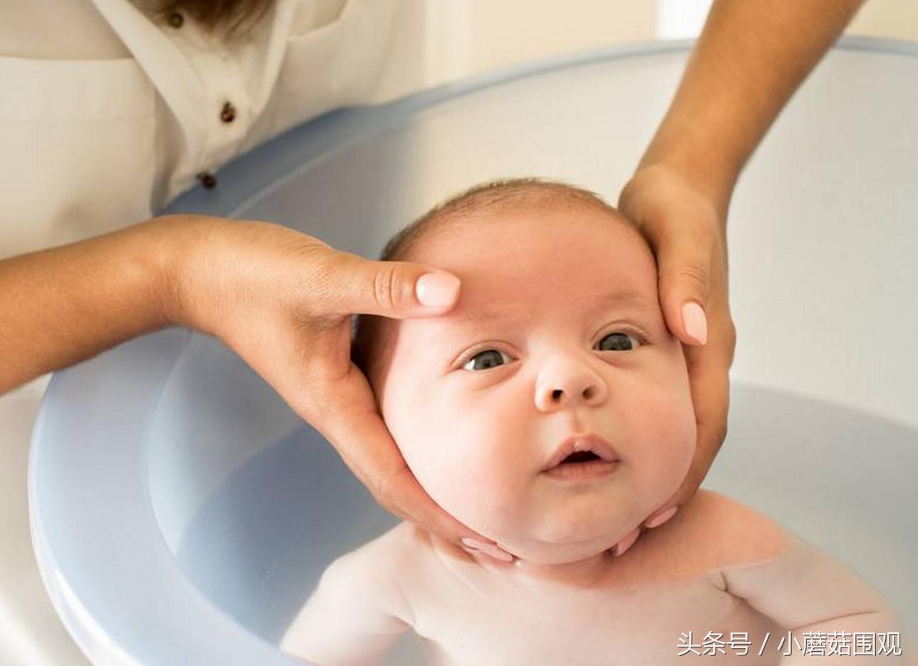 「新手妈妈必备」宝宝洗澡注意事项