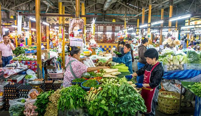 爱吃爱玩的旅行者清迈特色体验学做一顿秀色可餐的泰国菜！