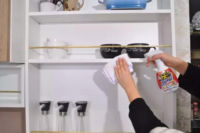 霉菌感染用什么喷雾比较好,潮湿的霉菌用什么消毒比较好