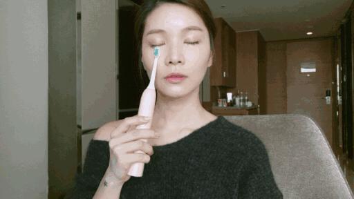 敏感肌眼周护理,轻奢眼周护理