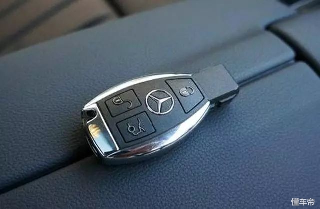 新能源车钥匙没有电了怎么办,车钥匙没有电了怎么办雅阁10代