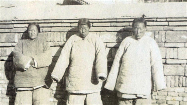 清朝监狱实况，女子脸上为啥要涂满黑灰？真相很冷血