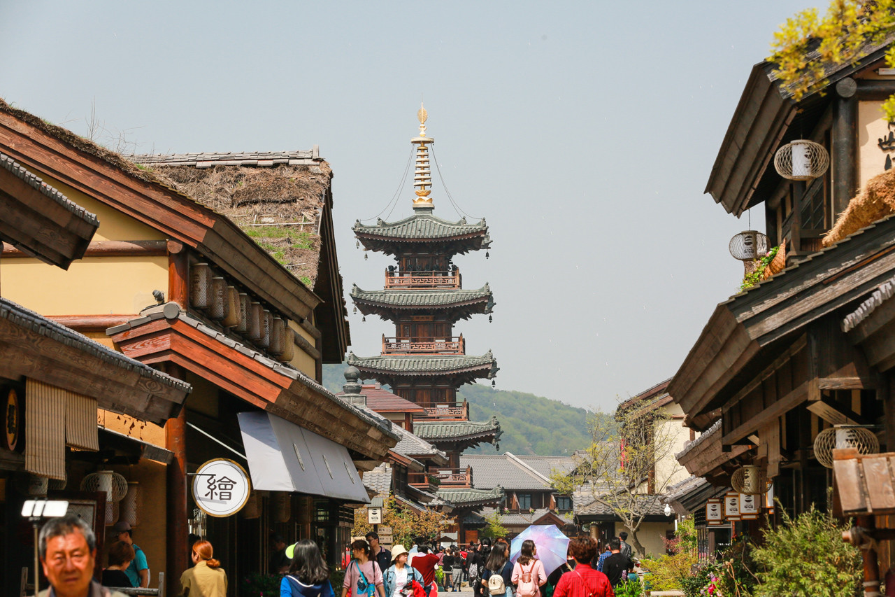 三月的拈花湾樱花烂漫,烟花三月桃花