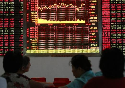 主板与科创板哪个估值更高,主板蓝筹好还是创业板好