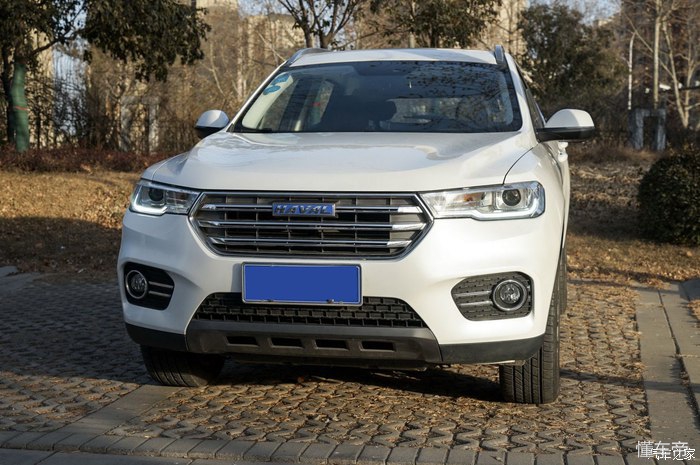 哈弗h6蓝标1.5t测评,第三代哈弗h61.5t2.0t选哪个好