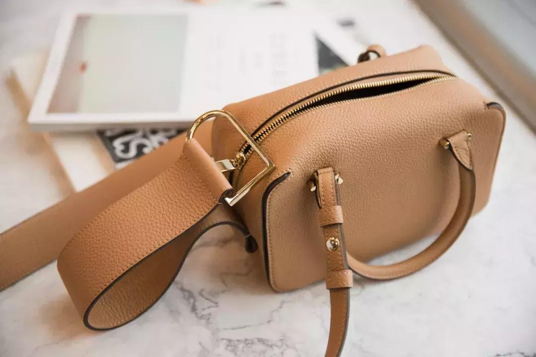 今年的大牌包包哪些最好看,今年大牌新款包包