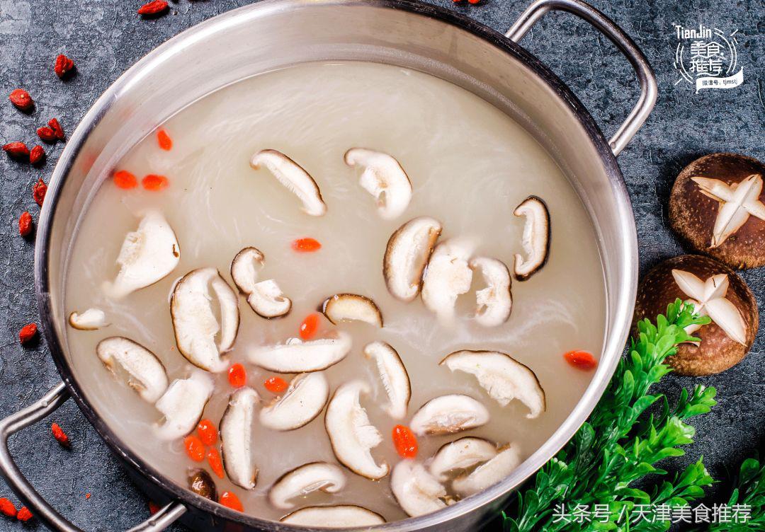 靠一只“章鱼”就火遍99%津城，「二人锅」居然限时满减？！