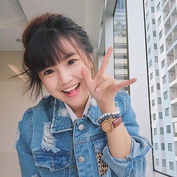 娉板浗鏍″洯鎯呮瓕mv,娉板浗鍞編缇庡コmv