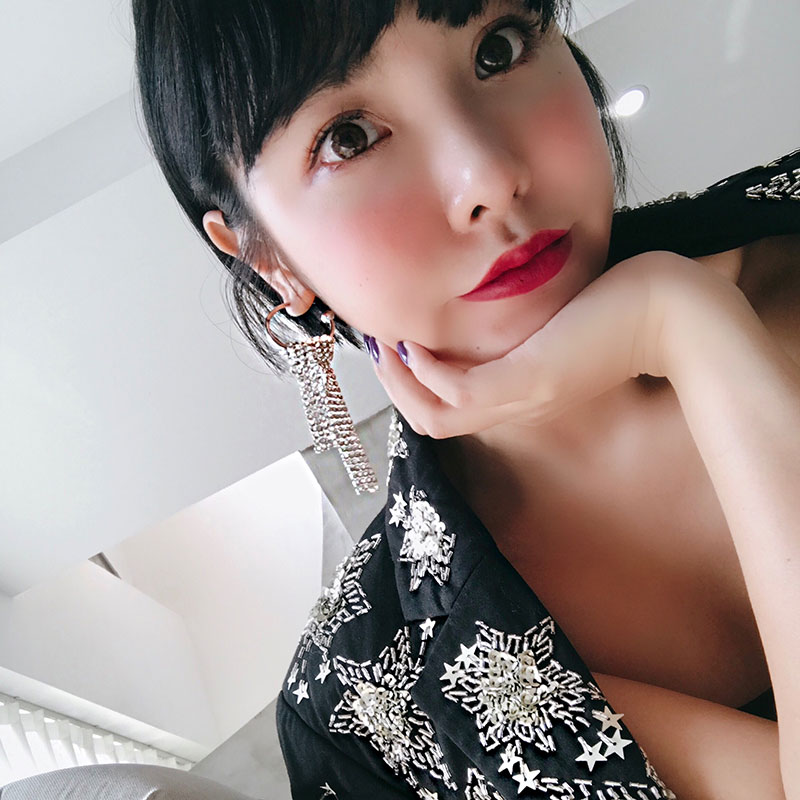 打耳洞害怕又想打,打耳洞又要美丽又怕疼